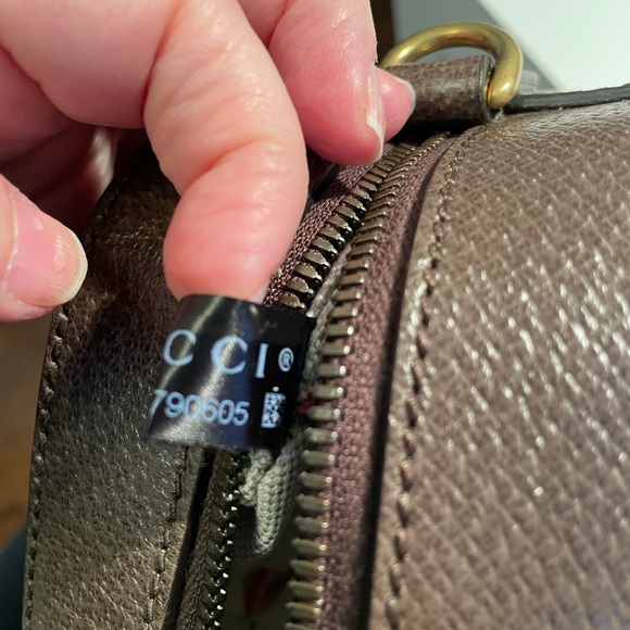 Neo Vintage GG Supreme Messenger Bag  - Authentic - Picture 10 of 10